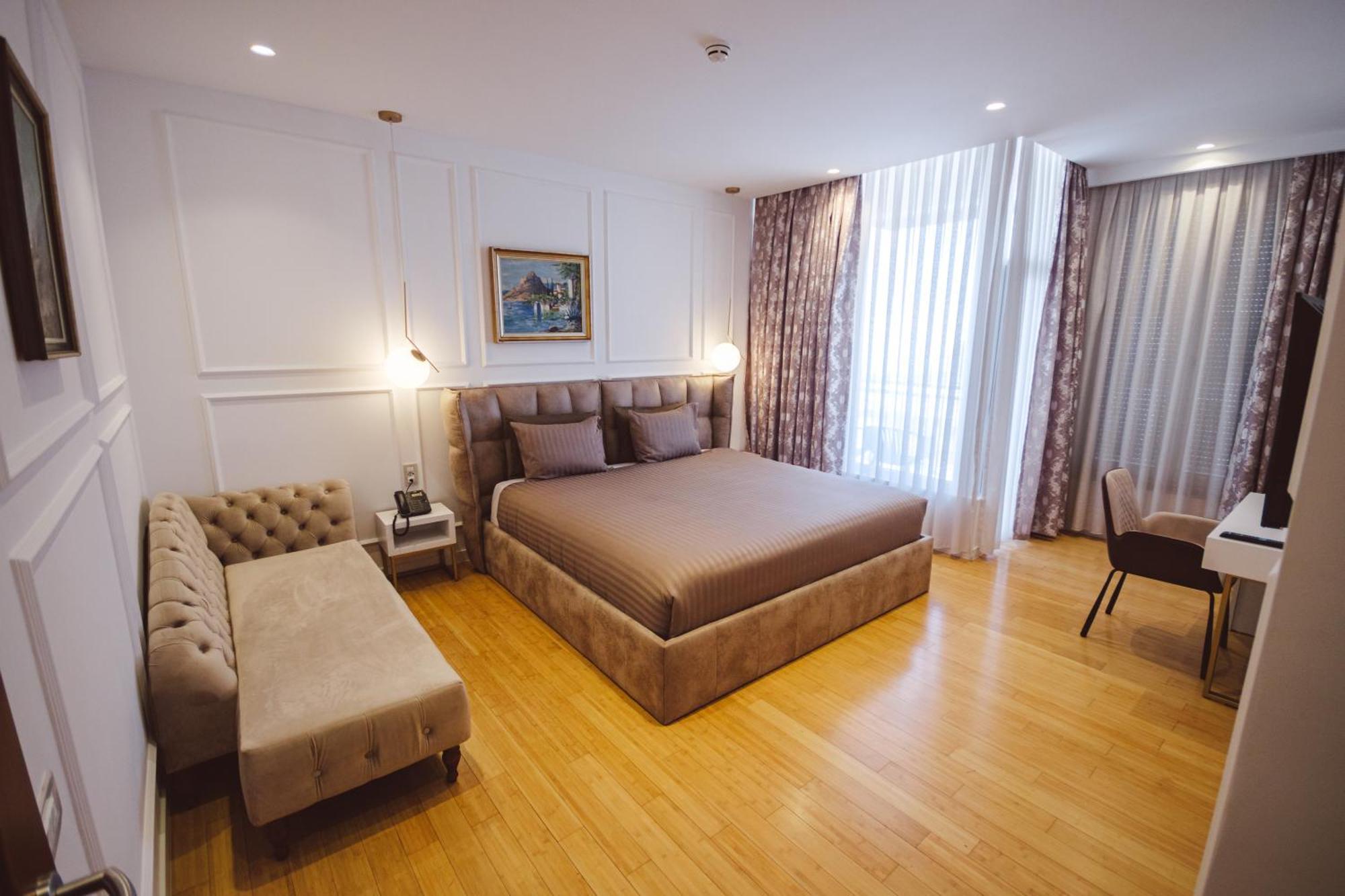 Star Hill Hotel & Spa プリシュティナ エクステリア 写真